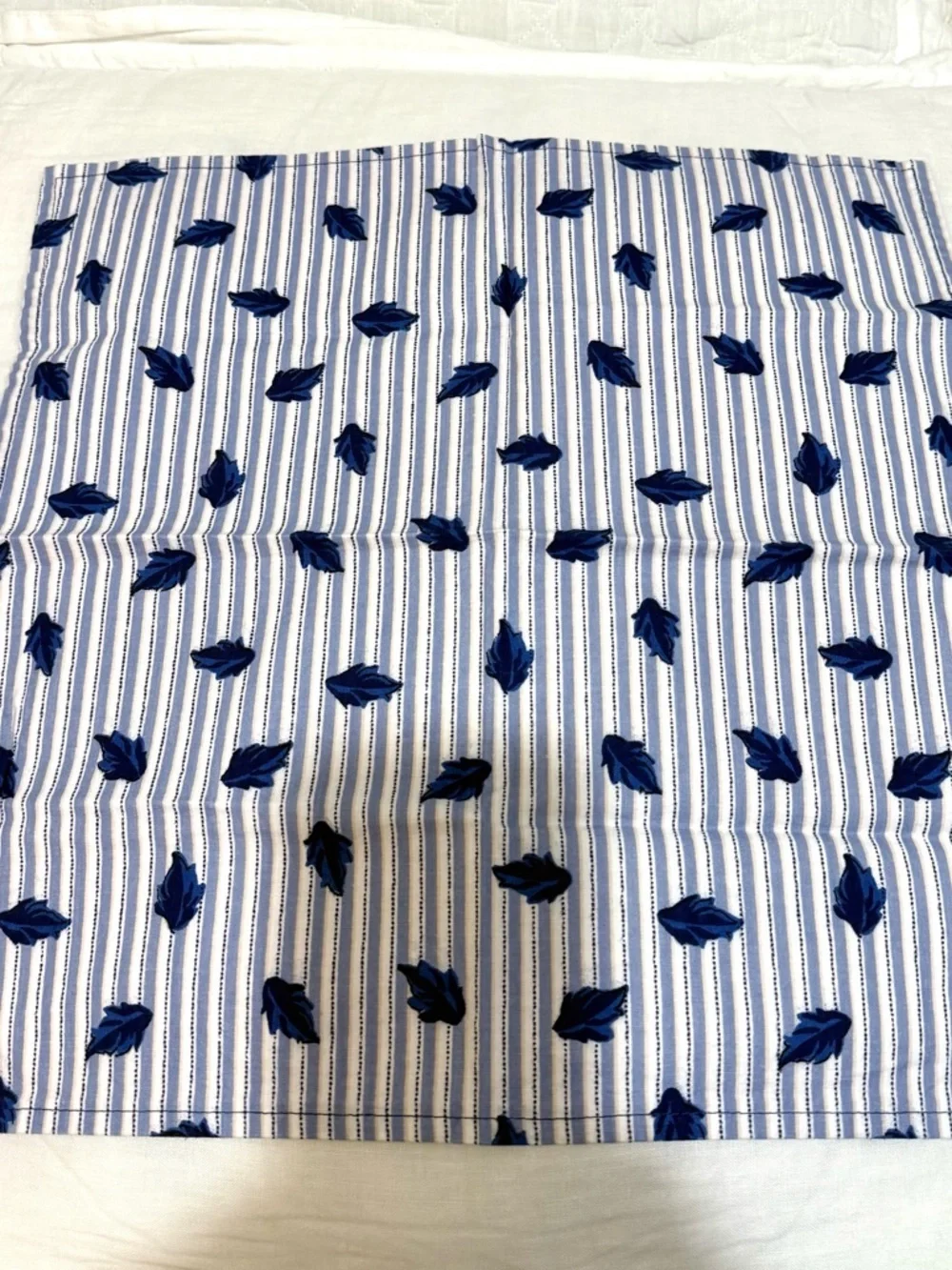 Blue Leaf Stripe Cotton Set of 4 Napkins NWOT
